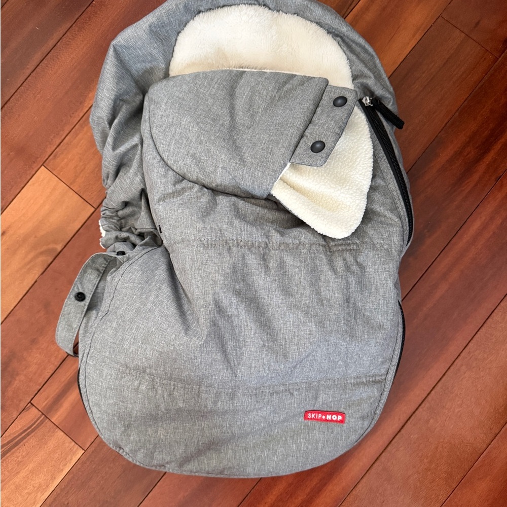 Skip Hop Stroll and Go Car Sear Cover